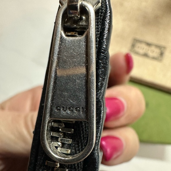Gucci Logo Cardholder - Picture 8 of 9